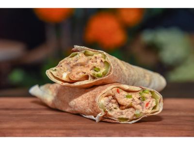 Kebab Chicken Sandwich With Nuts