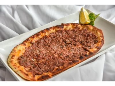 Manoushe Lahme Baalbakiyeh