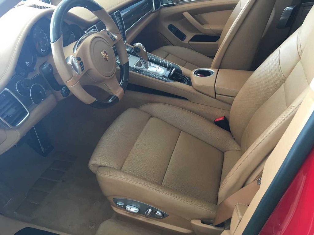 Leather Upholstery After Discount - Salon