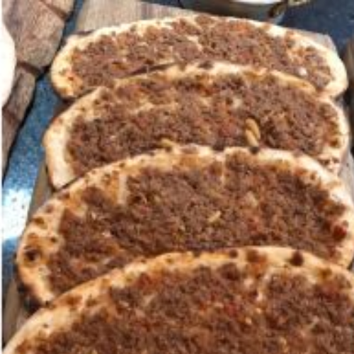 Safiha Meat with Tomatoes