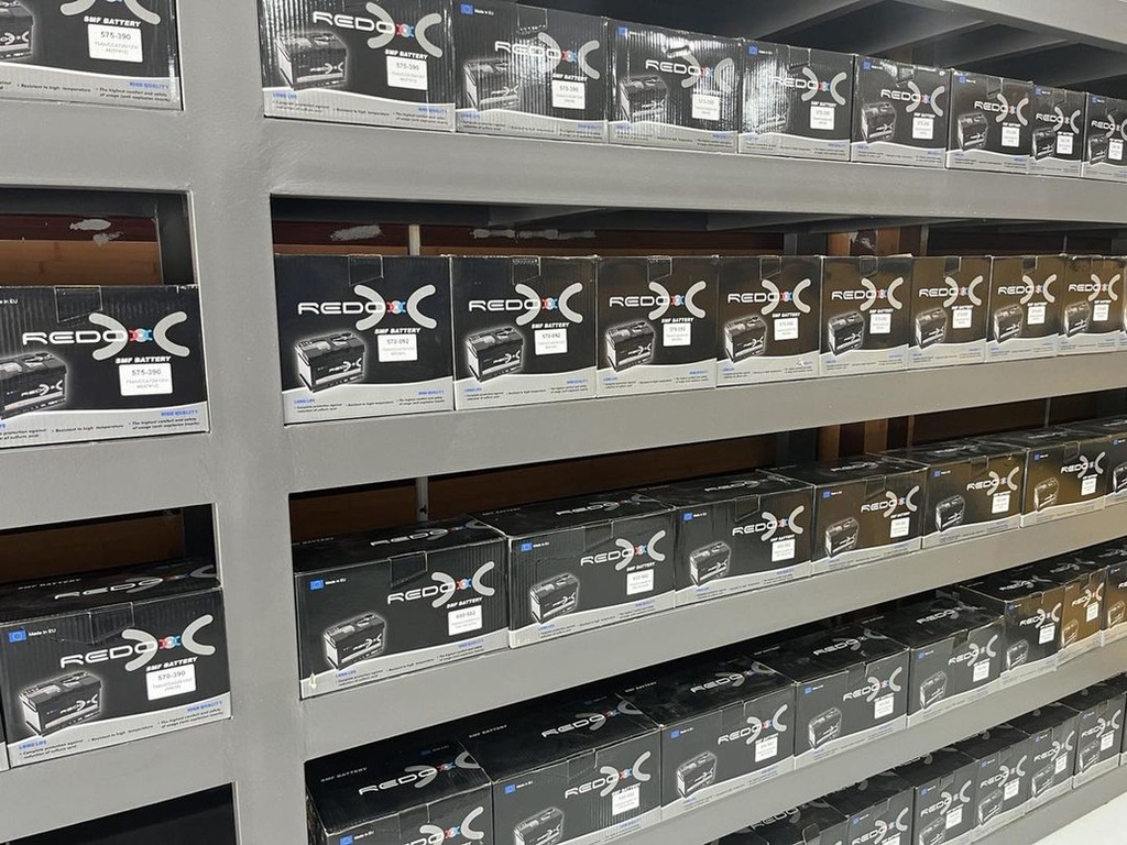 Tires &amp; Batteries World