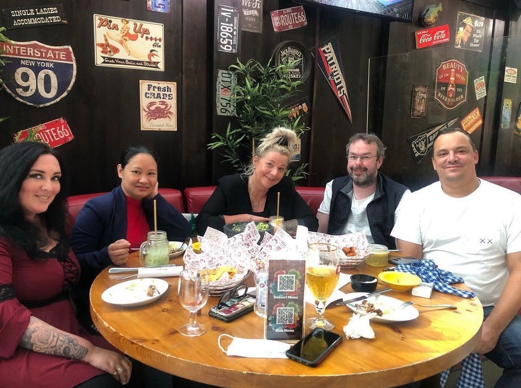 CLAW BBQ food &amp; beverages