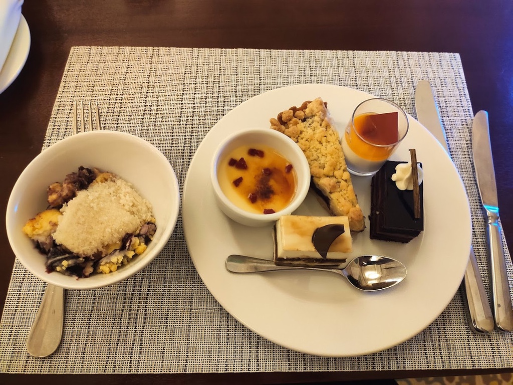 Al Baraha Food and Beverages delicious