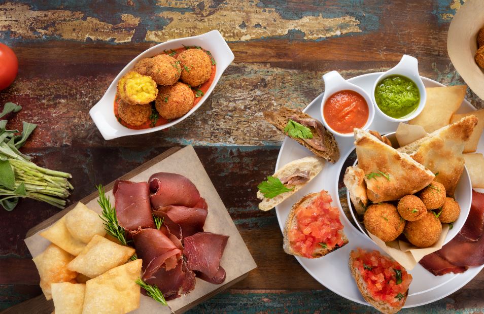 delicious Rocca Food and Beverages 