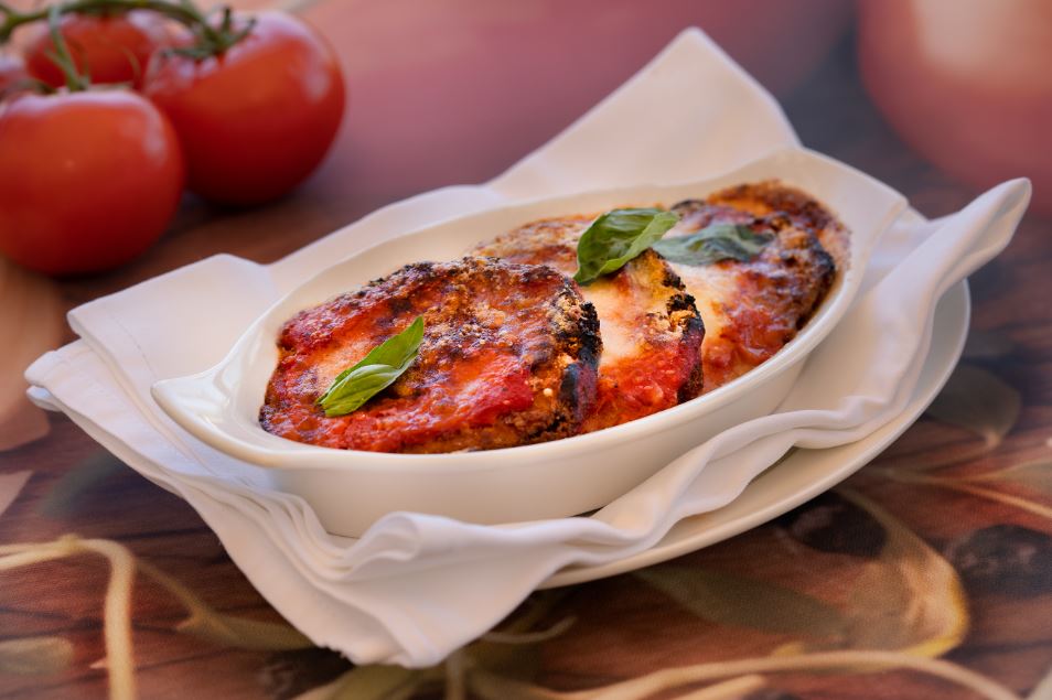 delicious Rocca Food and Beverages 