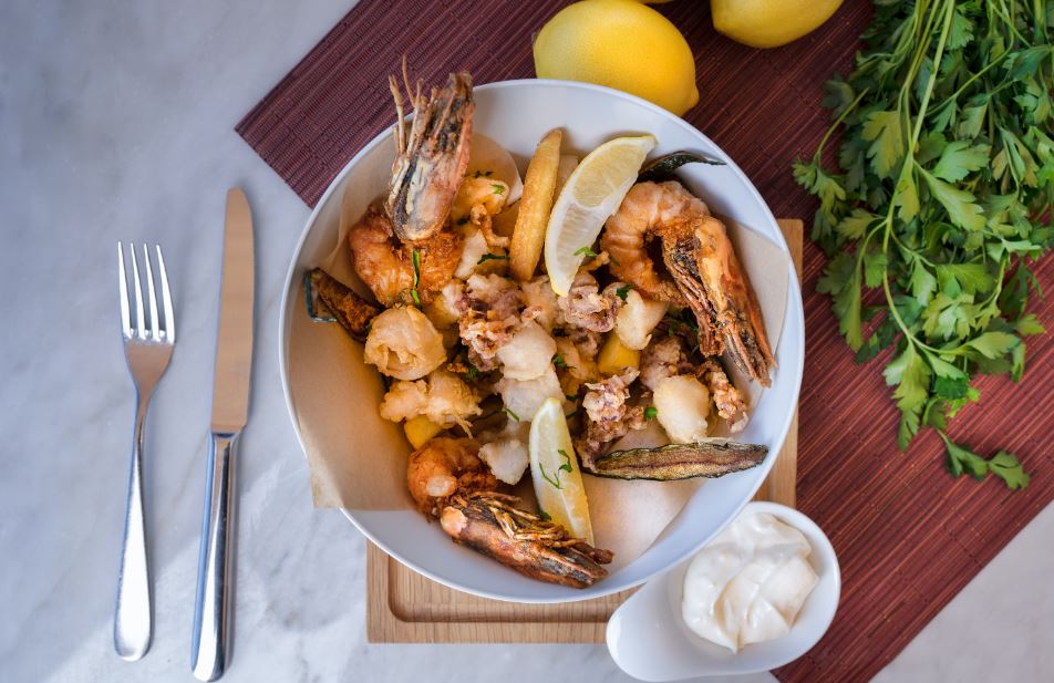 delicious Rocca Food and Beverages 