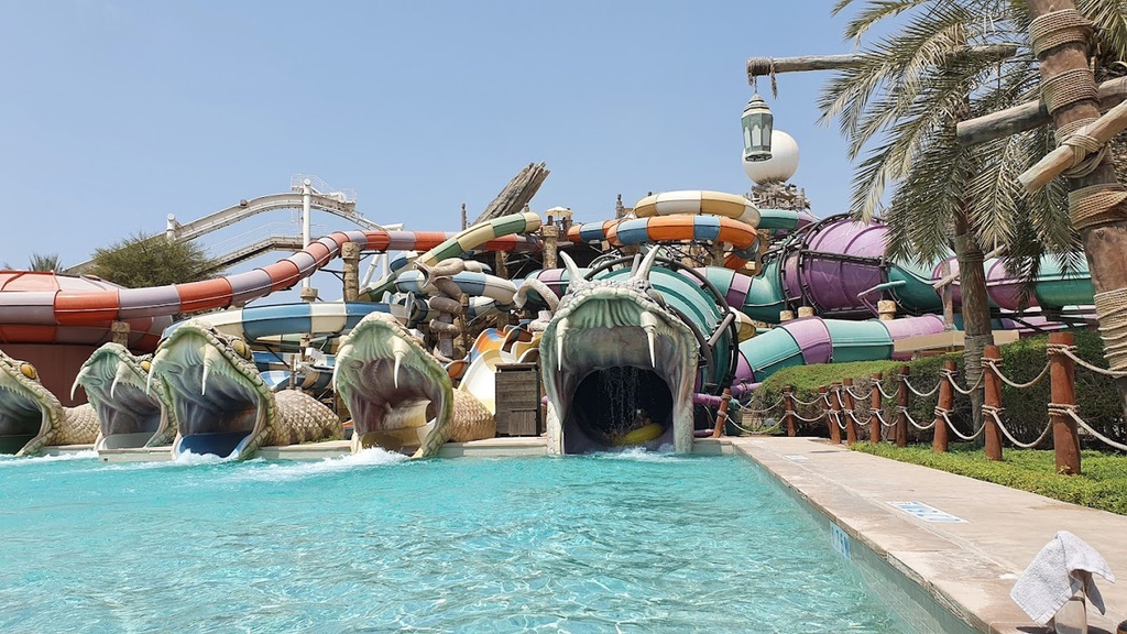 The best entertainment offers in Yas Waterworld
