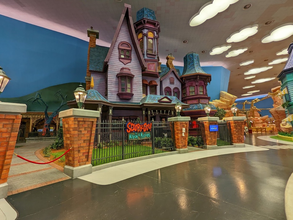 The best entertainment offers in Warner Bros World Abu Dhabi