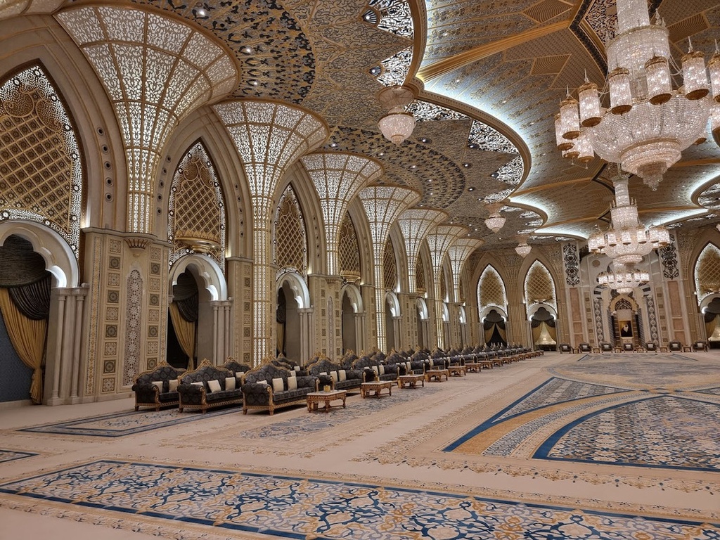 The best entertainment offers in Qasr Al Watan