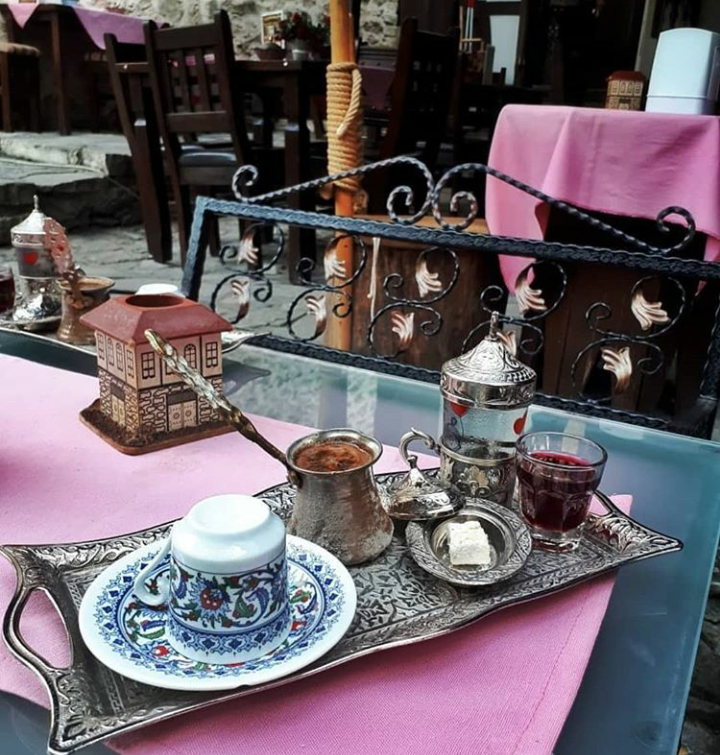 Delicious Food and Beverages atPatio Café -Alaziziyahboutique