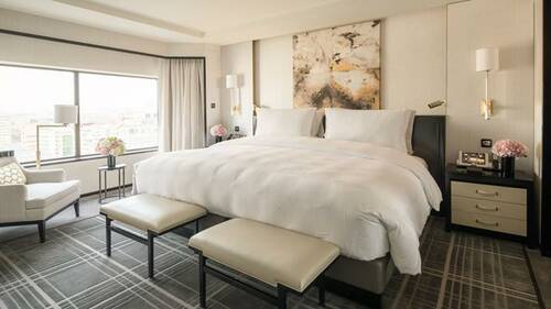 Grand Premier Suite ( 1001ft2 - 1098ft2 )