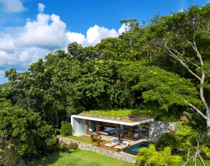 
COLONIAL MANSIONS
(1 BEDROOM + 2 BEDROOM)