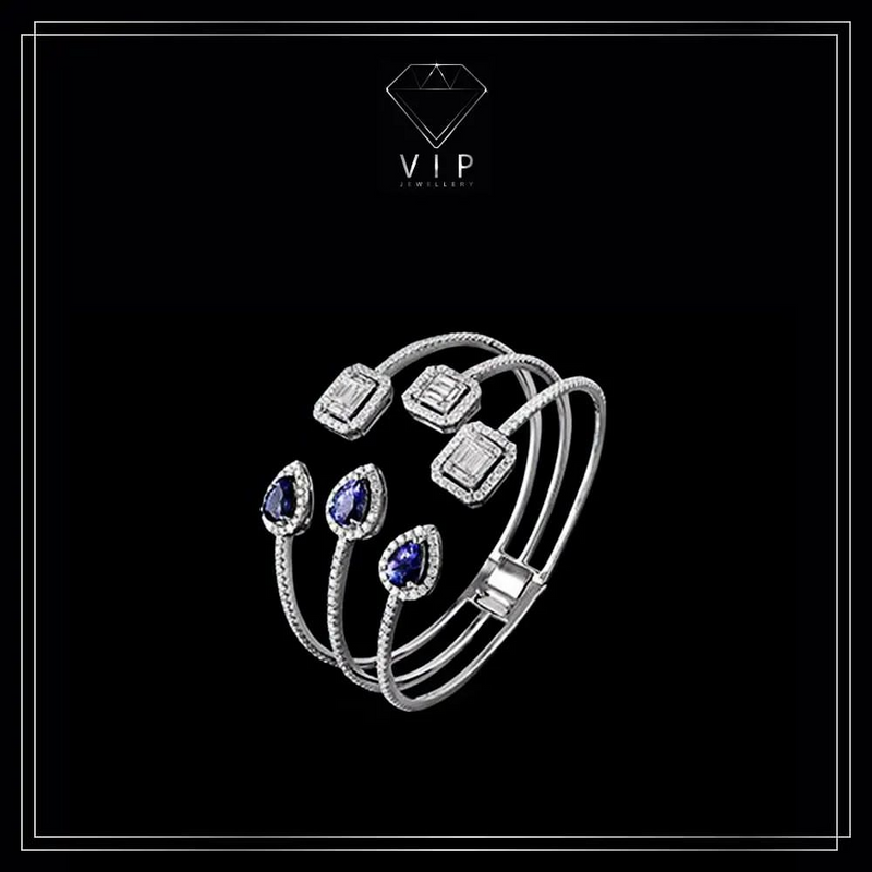 Variety of jewelry atVIP Jewellery