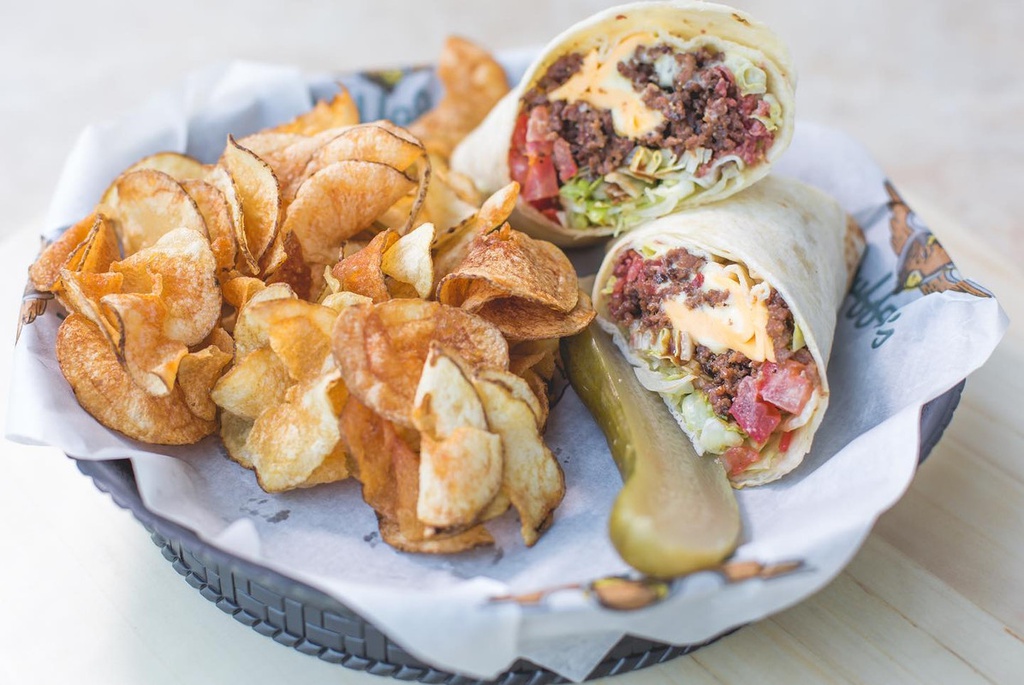 Delicious Food and Beverages at Mr Buffalo's Restaurant