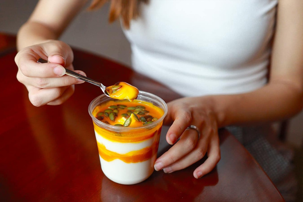 Delicious Food and Beverages at Quick Bites - Marriott Marquis