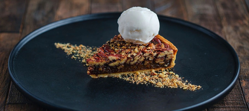 Delicious Food and Beverages at STK DOHA - The RITZ - CARLTON