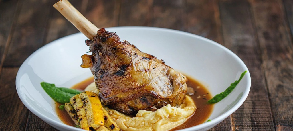 Delicious Food and Beverages at STK DOHA - The RITZ - CARLTON