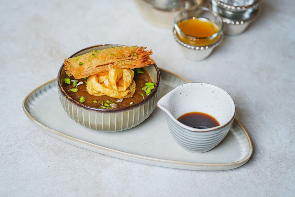 Delicious Food and Beverages at Feeh Al'Aafia