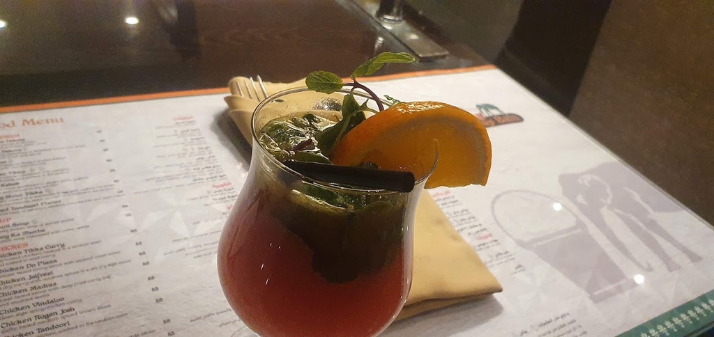 Delicious Food and Beverages at Bombay Balti