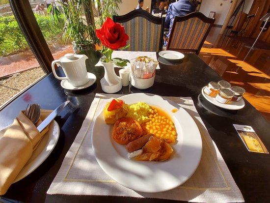 Delicious Food and Beverages at hyde park coffee shop