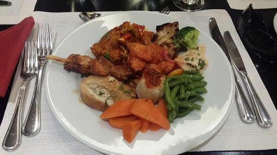 Delicious Food and Beverages at hyde park coffee shop