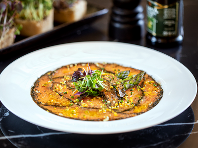 Smoked Salmon With Green Asparagus