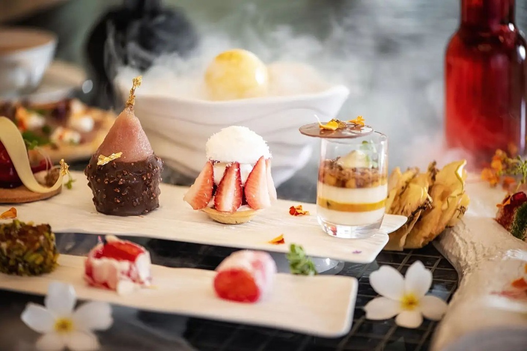 activities at Veritas - Al' Amma - Lobby Lounge - Al Messila