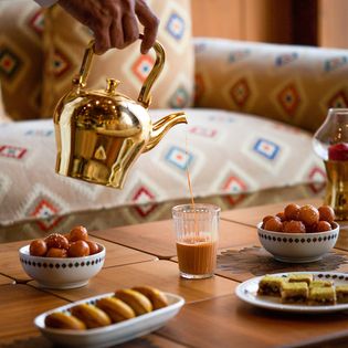 Delicious Food and Beverages at Hawn Coffee