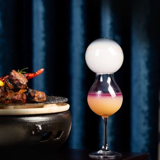 Delicious Food and Beverages at Mnky HSE