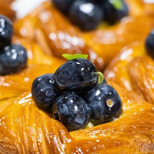 Delicious Food and Beverages at Bywater - Waldorf Astoria