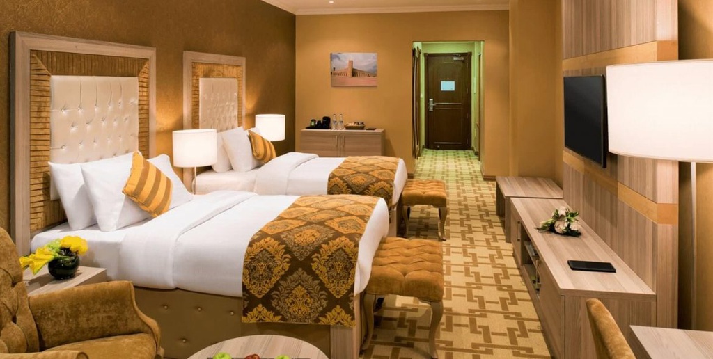 Long Stay - Single/Double (With Breakfast)