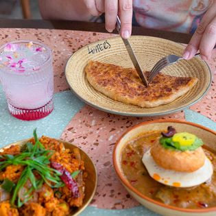 Delicious Food and Beverages at Hoppers Doha