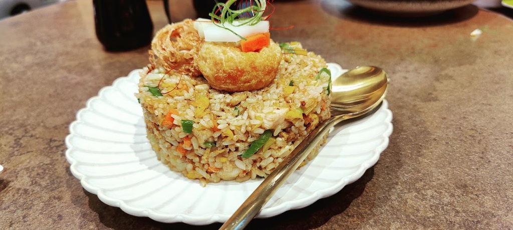 Delicious Food and Beverages at HAN SHI FU