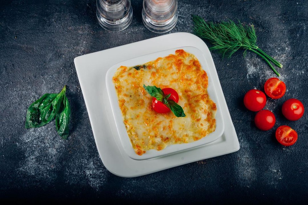 Delicious Food and Beverages at MOKACAFFE