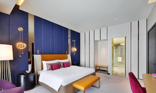 EXECUTIVE KING SUITE (Single)