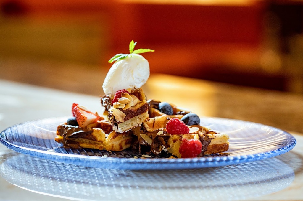 Delicious Food and Beverages at ATRIUM LOUNGE