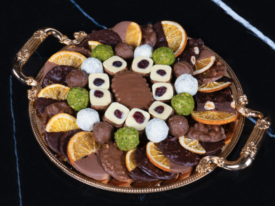 Maia Premium Chocolate Small Tray 1.3 Kg