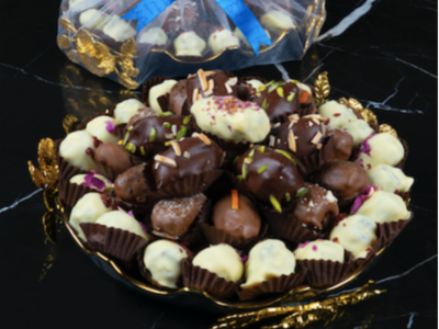 Maia Date Round Black Plate