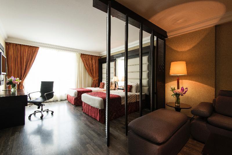 Deluxe Suite - Single (1 month)