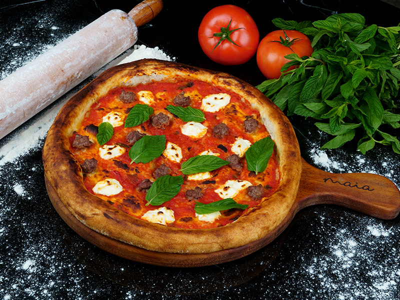 Mascarpone And Beef Pizza