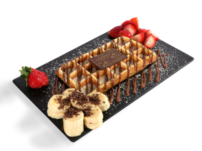Waffle With Strawberry And Banana