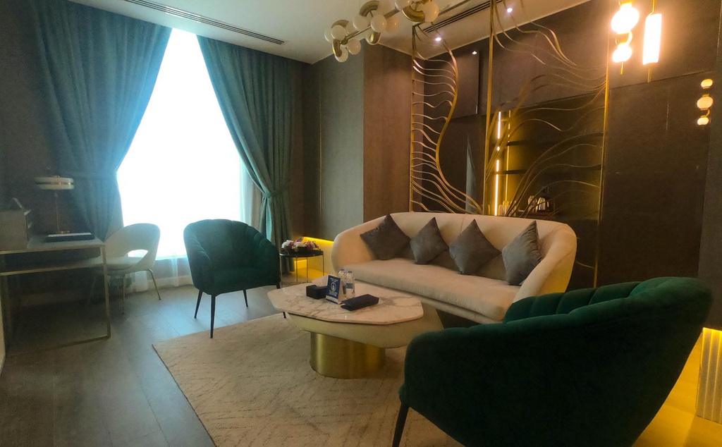 Horizon Suite, 1 Bedroom Suite, 1 King, Sofa bed, Sea view