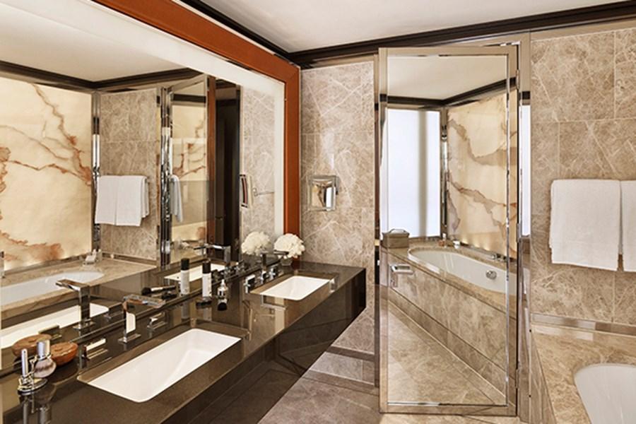 Park Lane Suite with King Bed