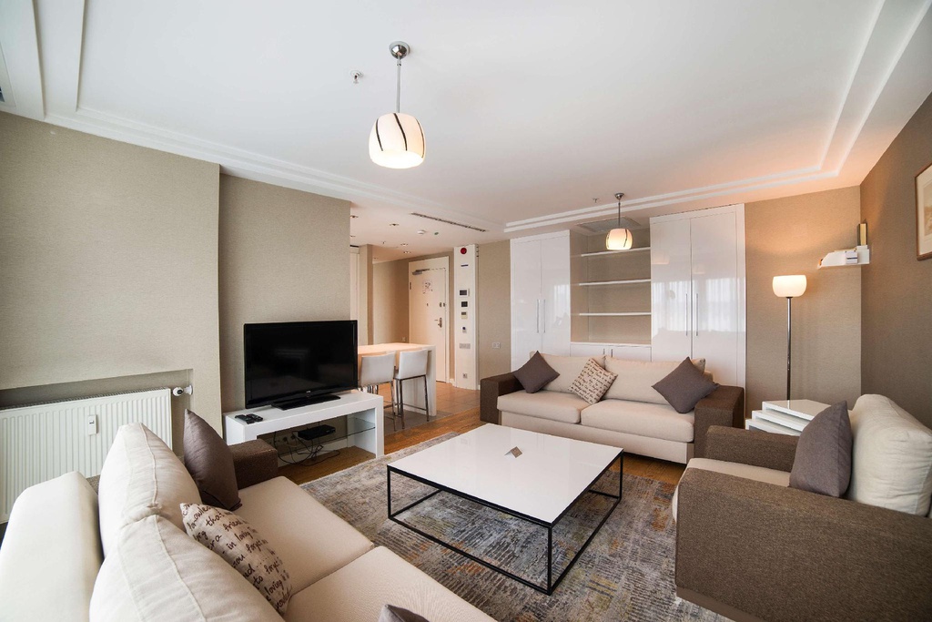 One Bedroom Apartment