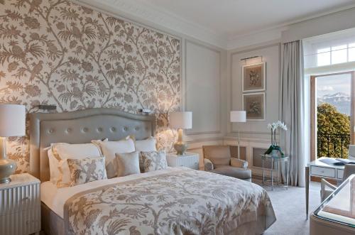 Superior Double Room with Partial Lake View