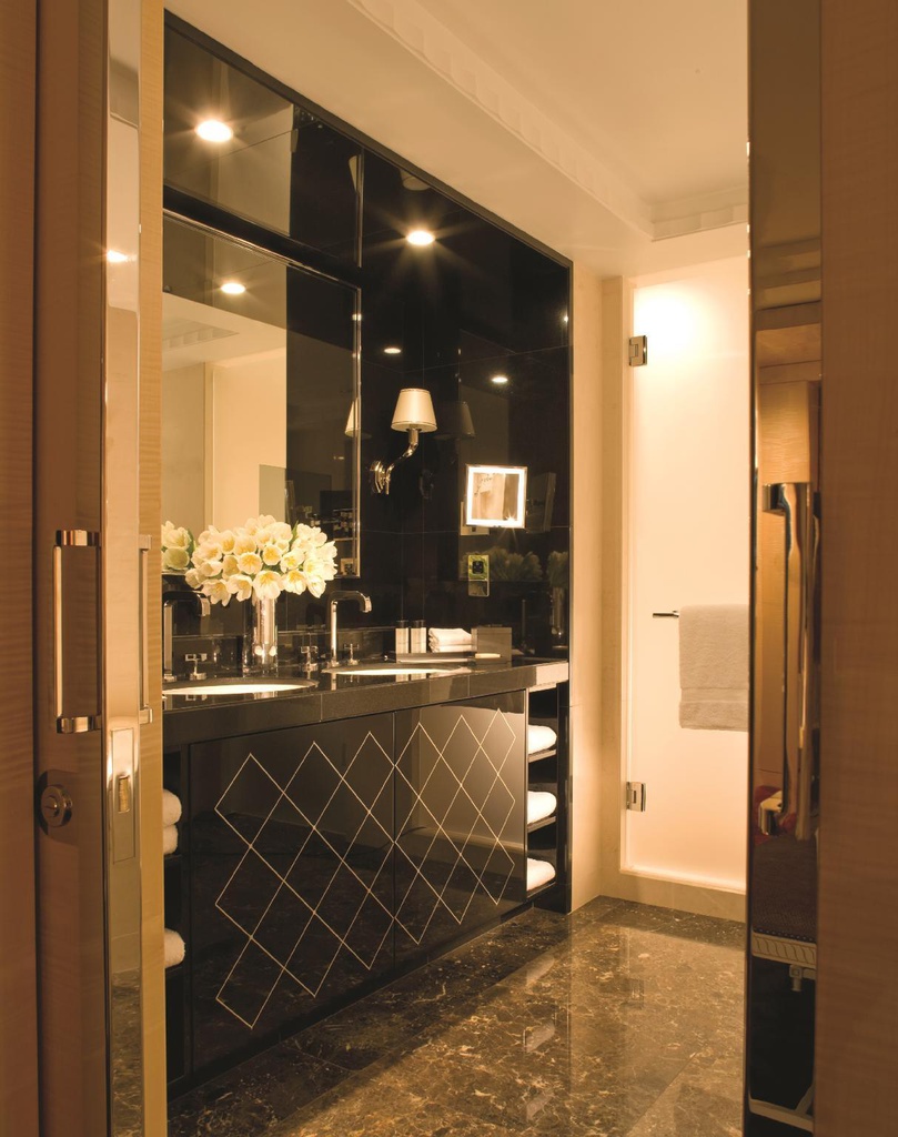 Park Suite with King Bed