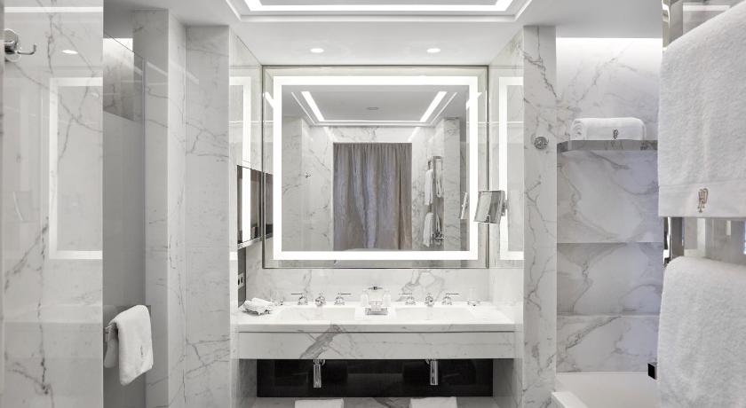 Suite with Sea View and Terrace