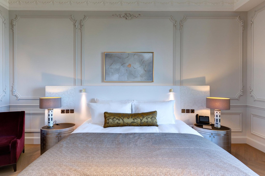 Junior Suite with City Or Patio View