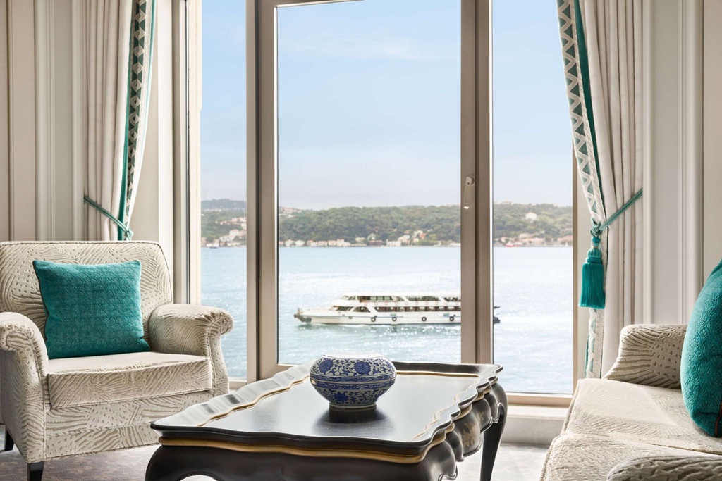 Terrace Bosphorus Room