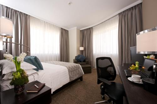 DOUBLE DELUXE - HALF BOARD